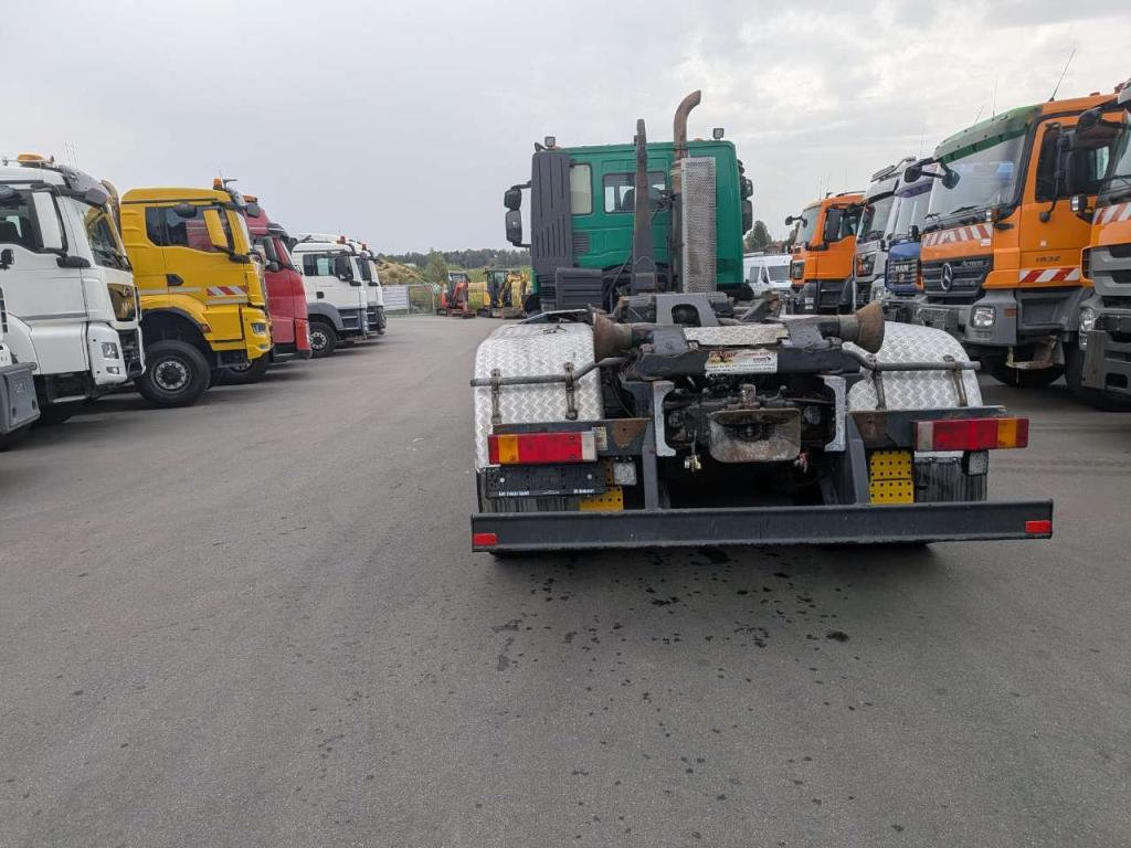 Iveco TRAKKER 260T41 Photo 16