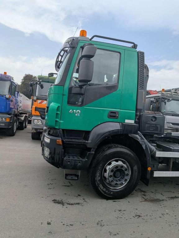 Iveco TRAKKER 260T41 Photo 2