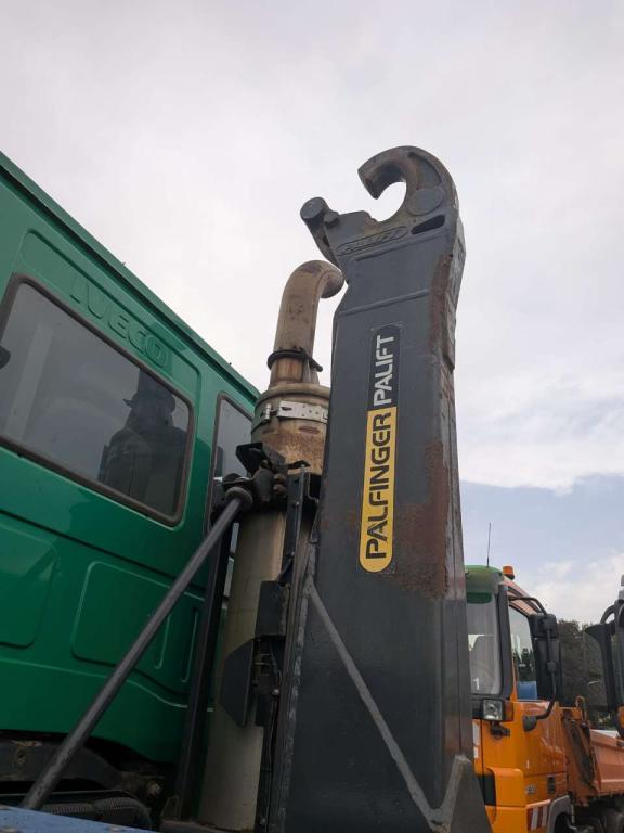Iveco TRAKKER 260T41 Photo 27