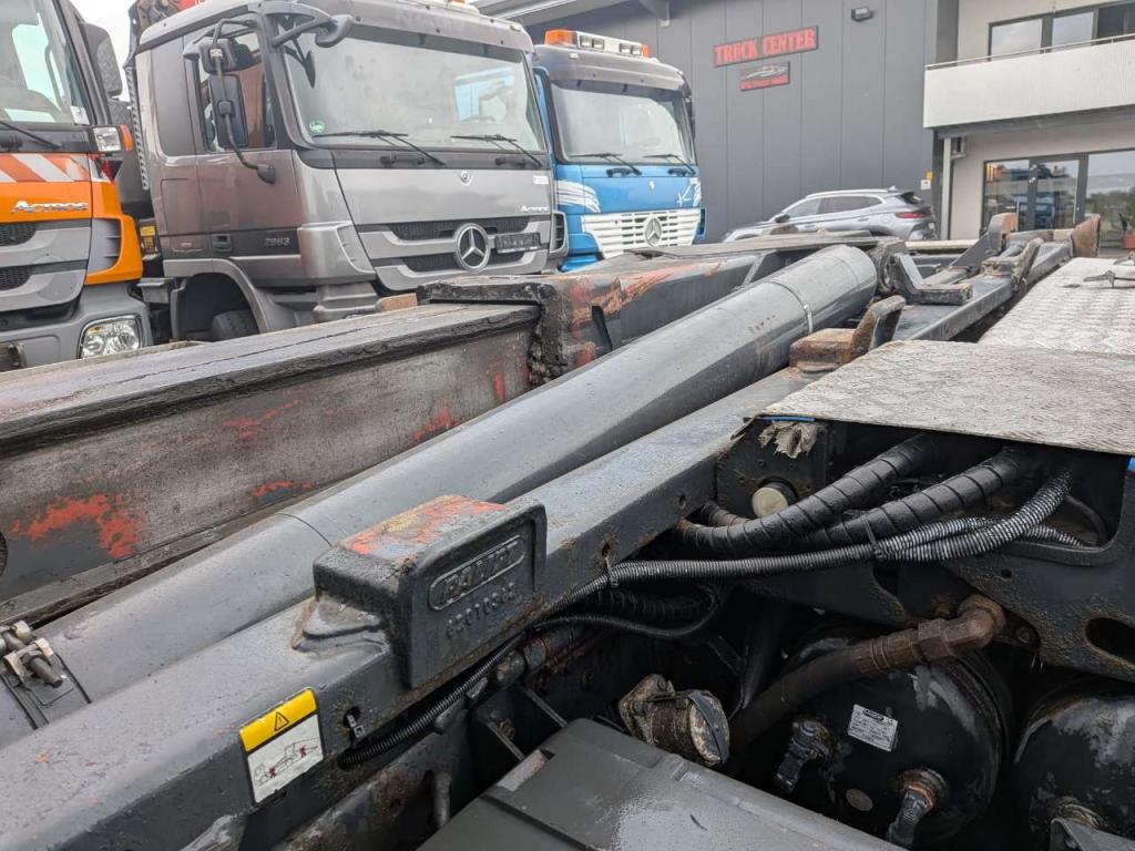 Iveco TRAKKER 260T41 Photo 9