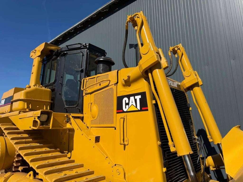 Caterpillar D9R Photo 13