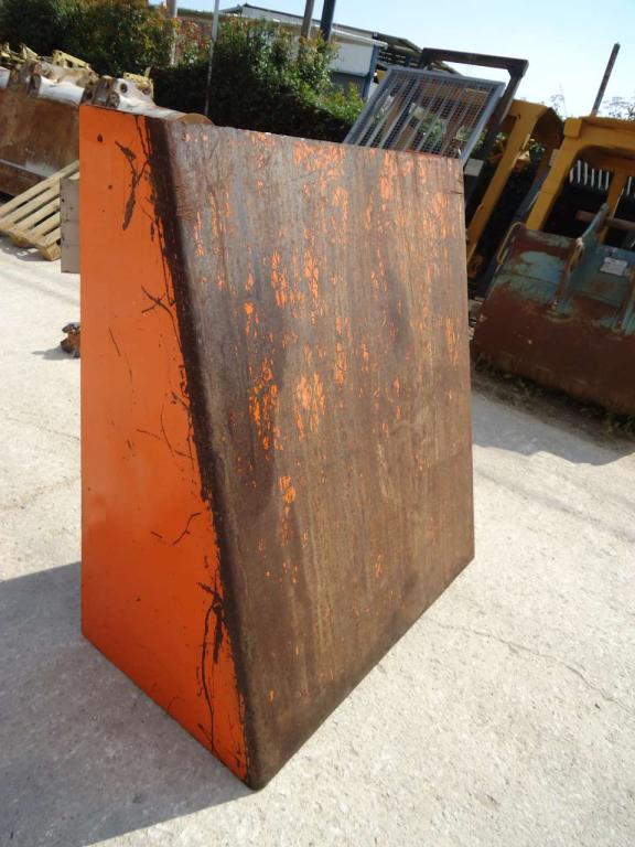 Diesel tank for Hitachi LX170 Photo 1