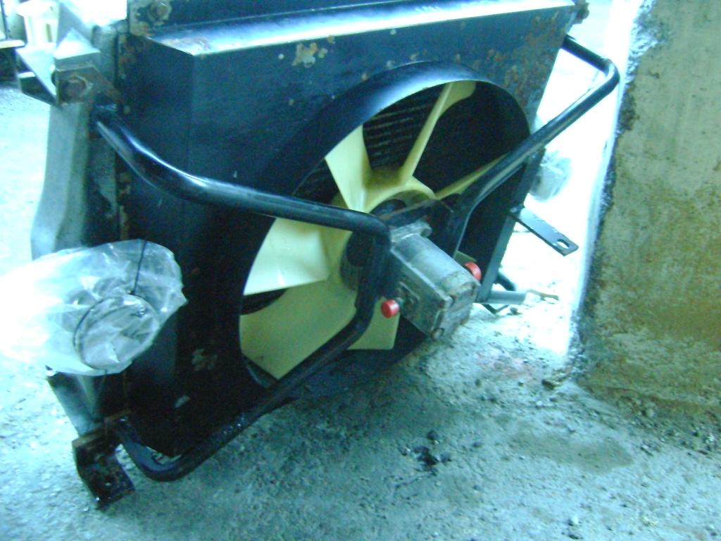Radiator for Fiat Kobelco W 230 Photo 2