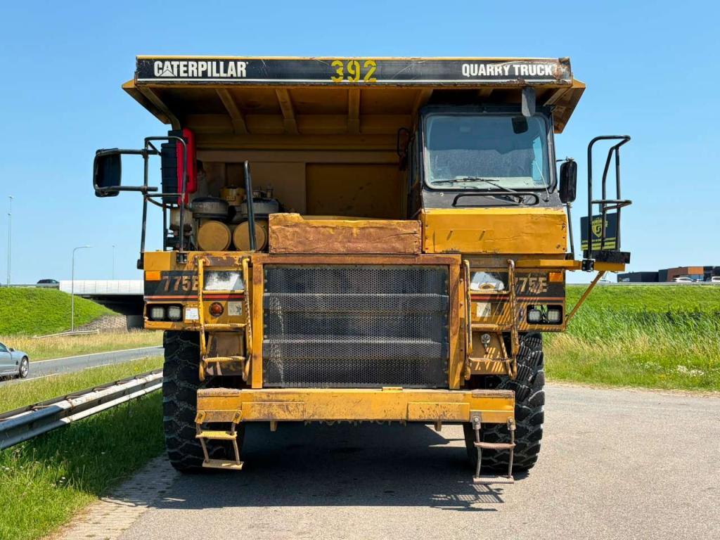 Caterpillar 775E Photo 8