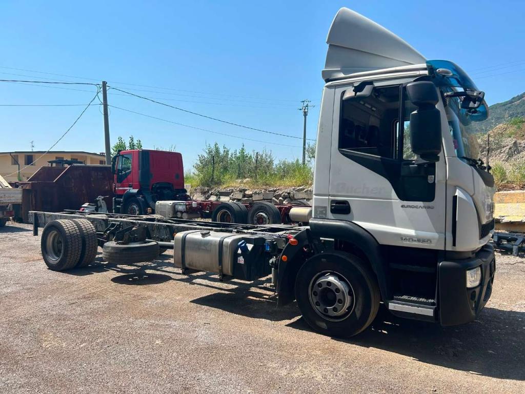 Iveco EUROCARGO 140-250 Photo 10