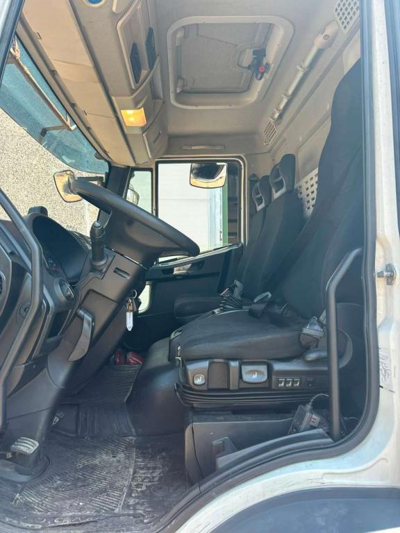 Iveco EUROCARGO 140-250 Photo 8