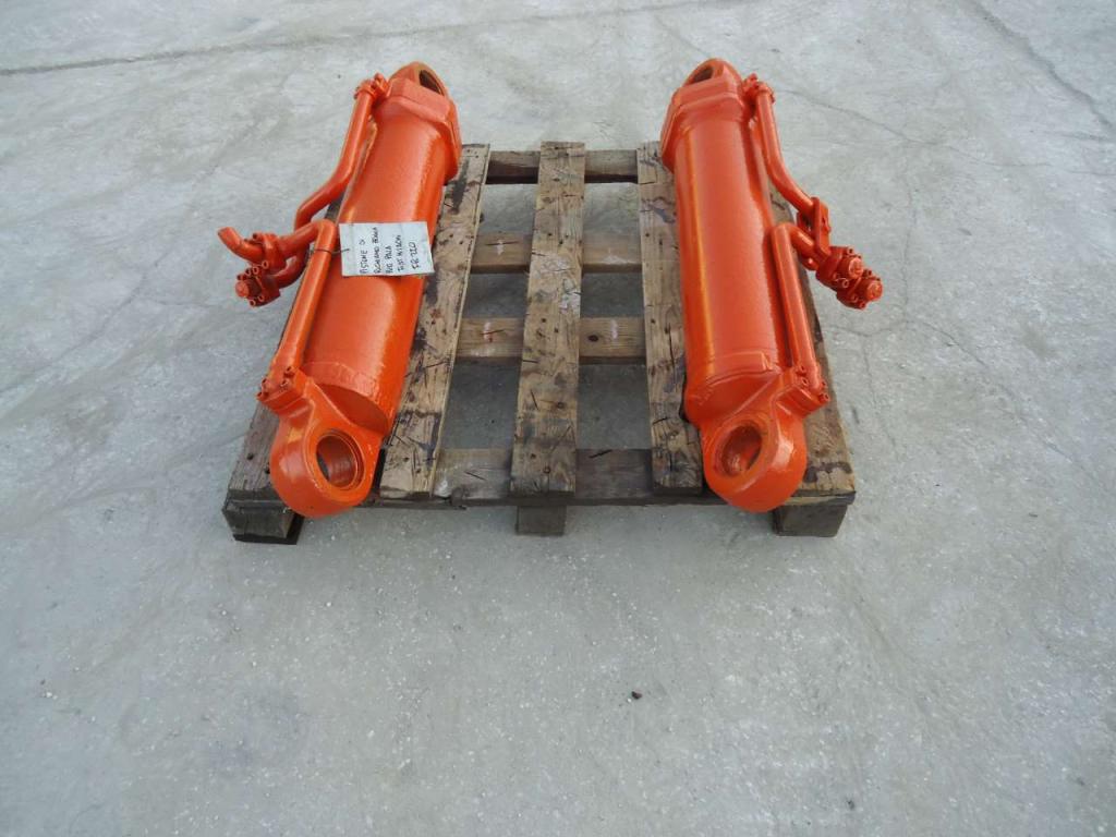 Bucket rotation piston for Fiat Hitachi FR220 Photo 1