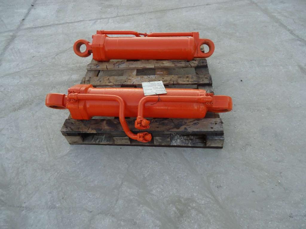 Bucket rotation piston for Fiat Hitachi FR220 Photo 3