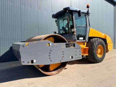 Dynapac CA6000D sold by Smitma B.V.