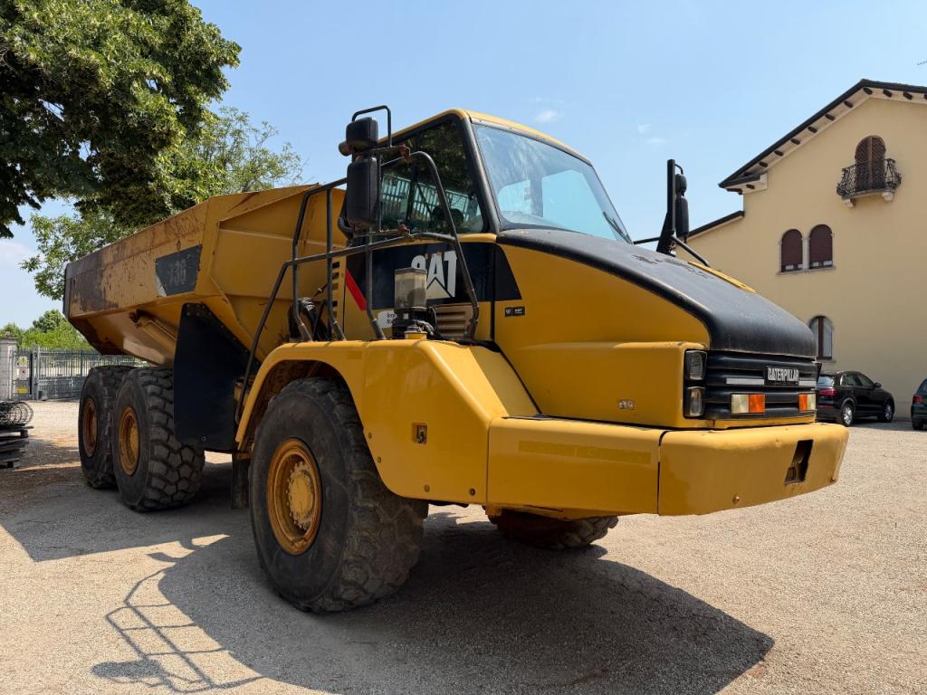 Caterpillar 730 Photo 2