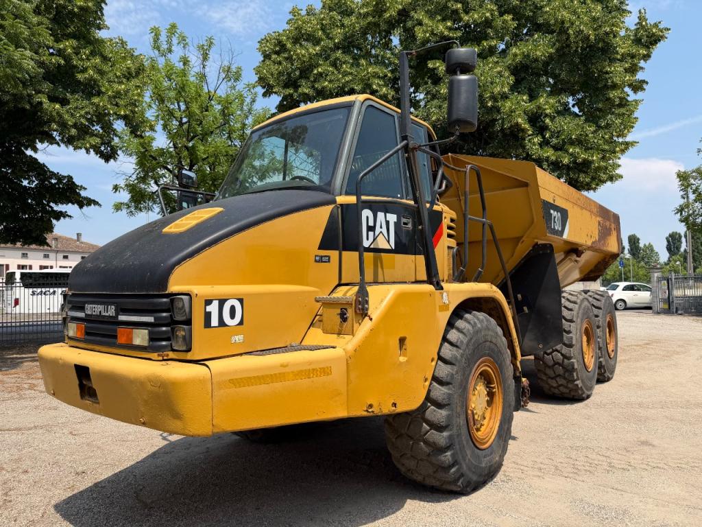 Caterpillar 730 Photo 5