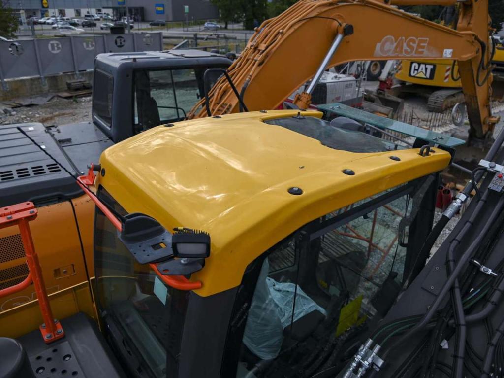 Volvo EC210FNL5 Photo 17