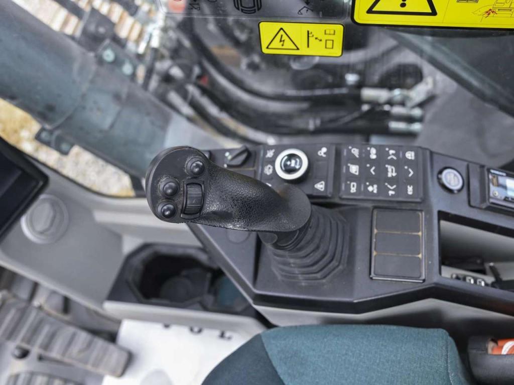 Volvo EC210FNL5 Photo 19