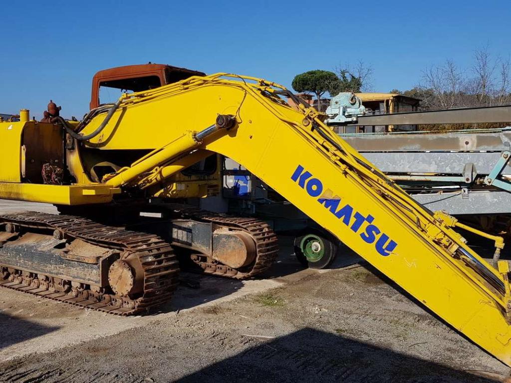 Komatsu PC210NLC-7 Photo 1