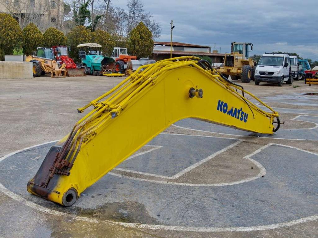 Komatsu PC210NLC-7 Photo 4