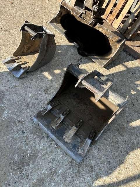 Komatsu PC 16 R-3 HS Photo 13