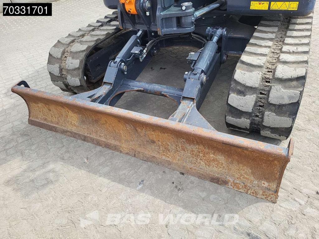 Doosan DX85 R-3 A/C - 2 Buckets Photo 23