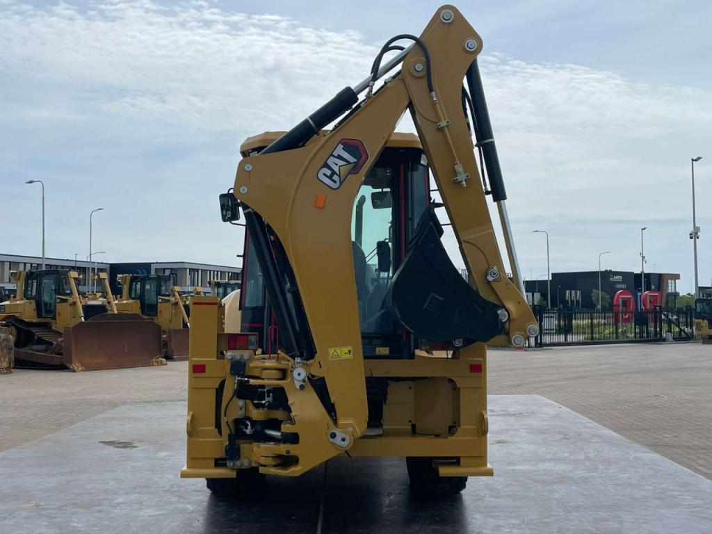 Caterpillar 424 Photo 4