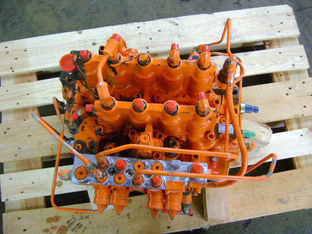Hydraulic distributor for Fiat Hitachi Ex 285 Photo 2