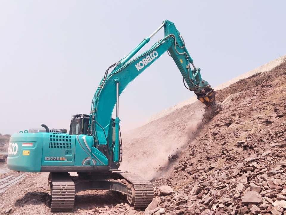 MB CRUSHER MB-R800 Photo 1