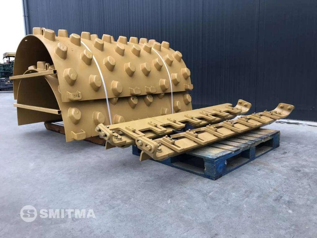Caterpillar CS68B Photo 2