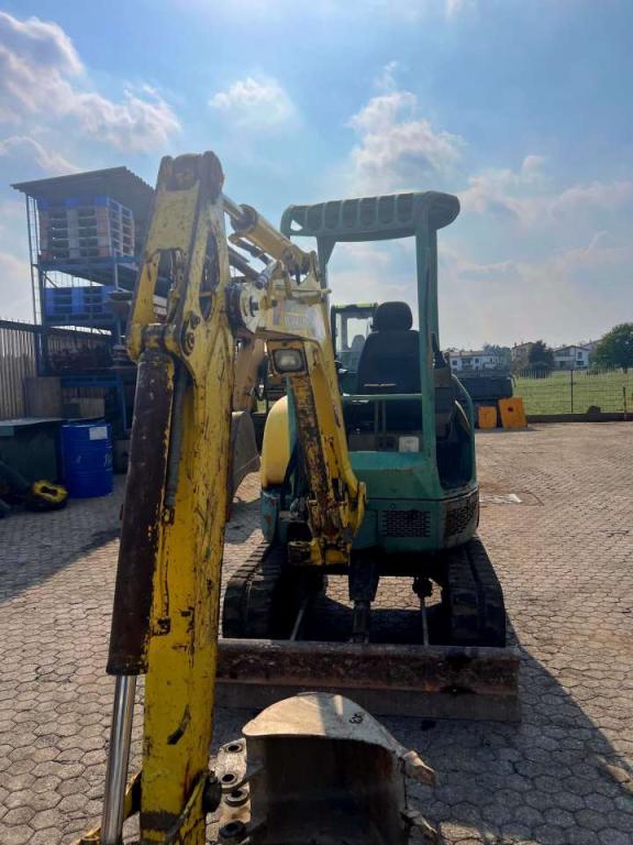 Yanmar VIO20-4 Photo 2
