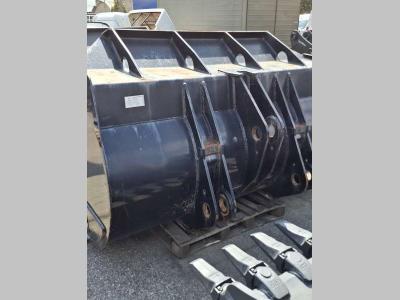 Loader bucket sold by C.A. E P. Ghetti Spa