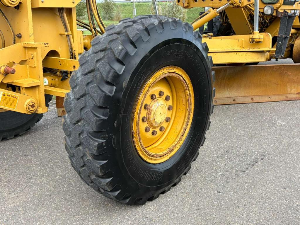 Caterpillar 140H Photo 10