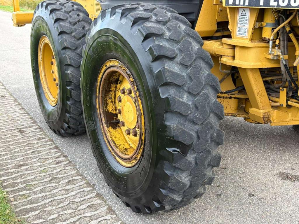 Caterpillar 140H Photo 14