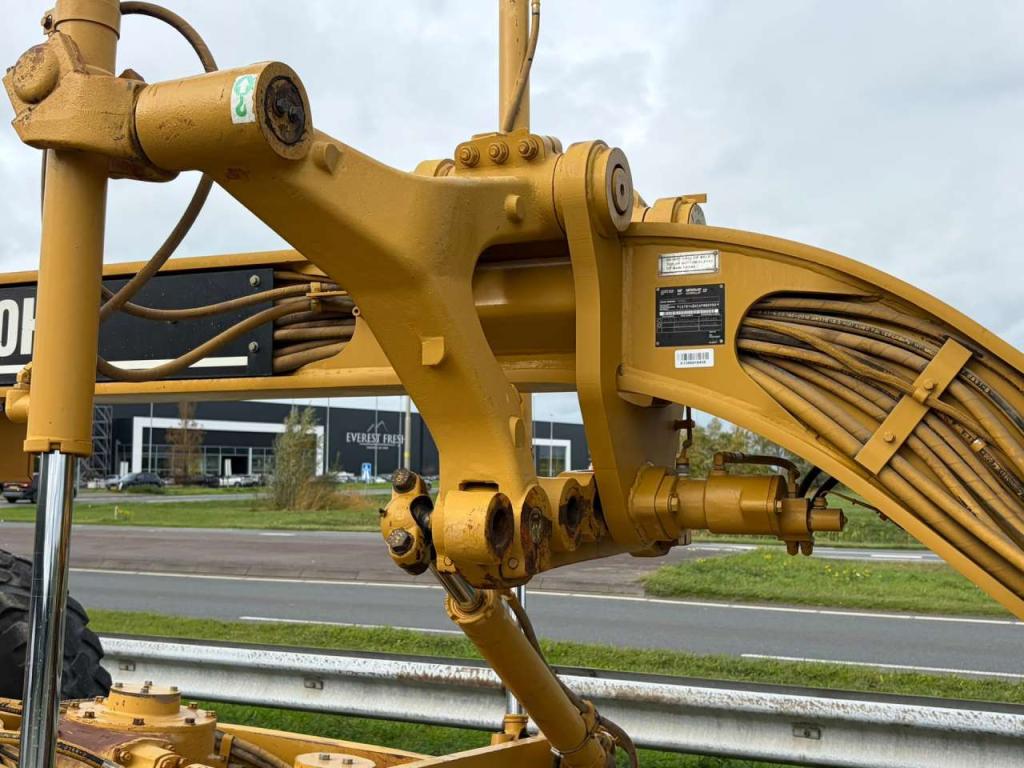 Caterpillar 140H Photo 29