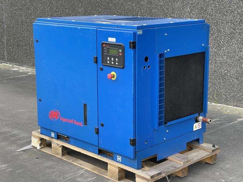Ingersoll Rand UP5 - 22 - 10 Photo 3