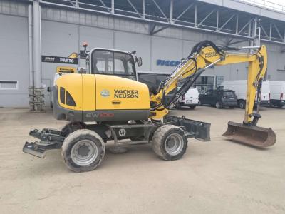 Wacker Neuson EW100-1 sold by Iveco Orecchia Spa