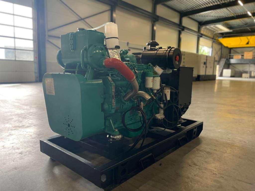 Cummins 6BT5.9-GM83 - 100 kVA Marine Generator - DPX-19751 Photo 4