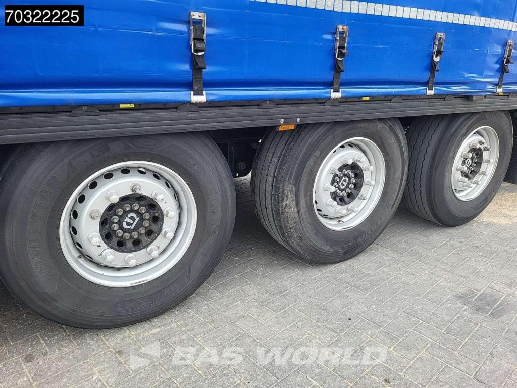 Krone SD Lift Axle Palletkist Anti Vandalism Sliding Roof Photo 15