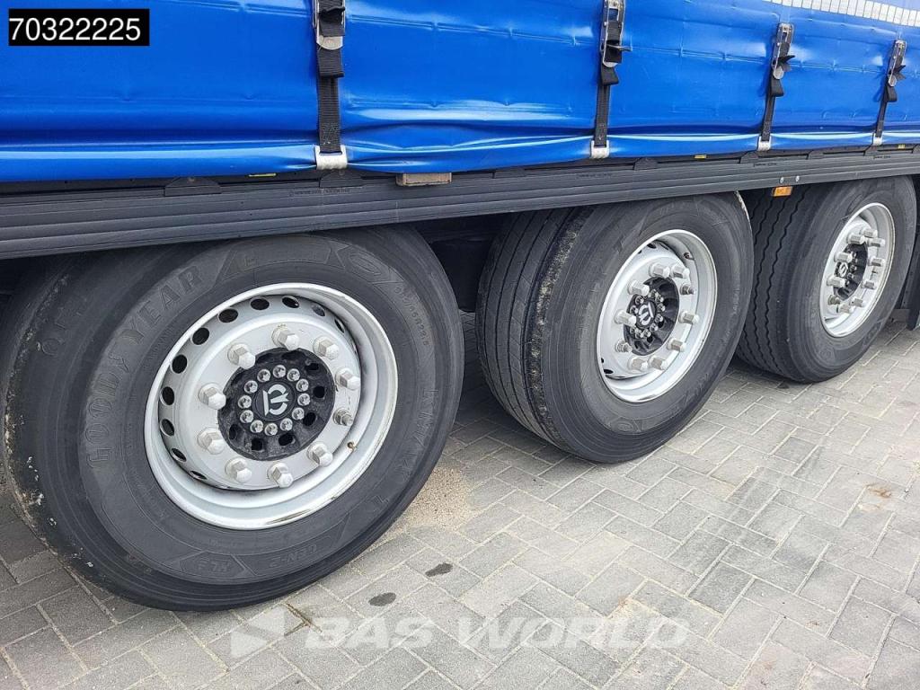 Krone SD Lift Axle Palletkist Anti Vandalism Sliding Roof Photo 16