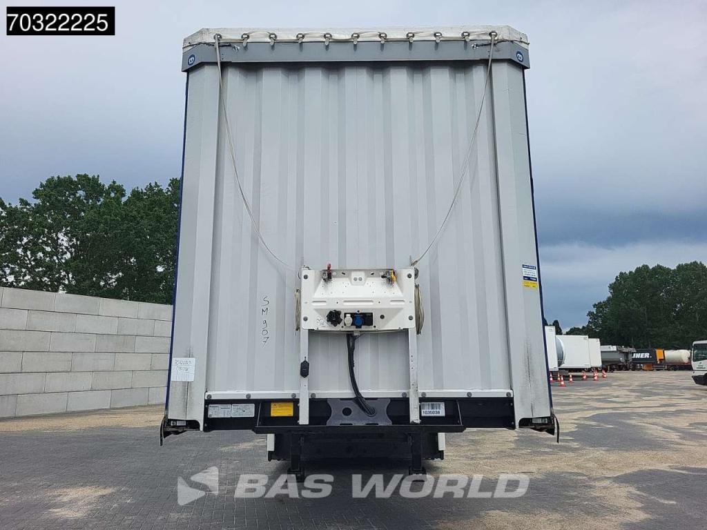 Krone SD Lift Axle Palletkist Anti Vandalism Sliding Roof Photo 6