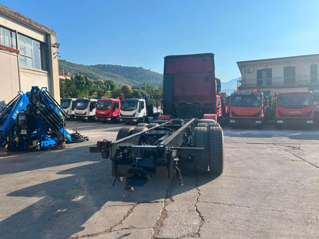 Iveco X-WAY 570 Photo 14
