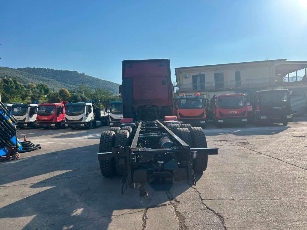 Iveco X-WAY 570 Photo 16