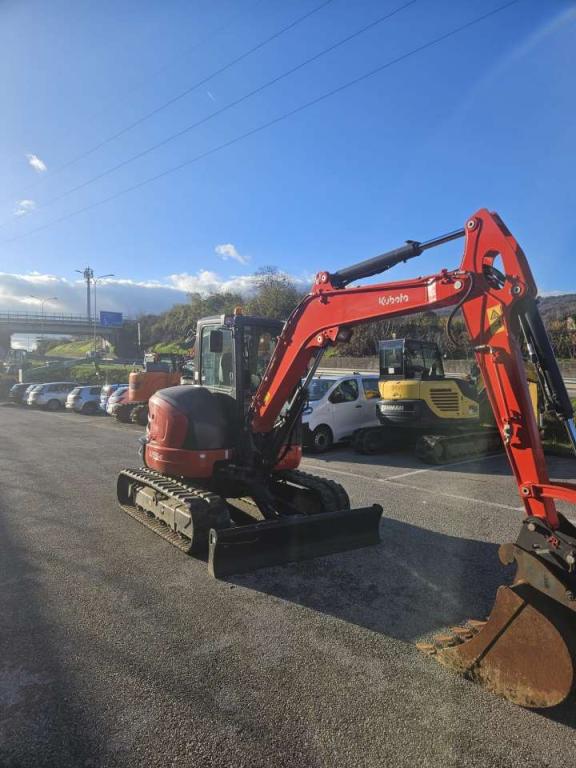 Kubota U55-4 Photo 3