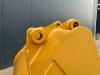 Caterpillar 352 - TB - Rock Bucket Photo 3 thumbnail