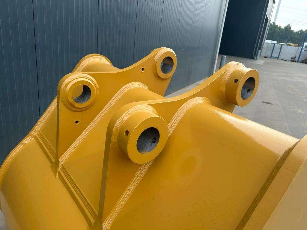 Caterpillar 352 - TB - Rock Bucket Photo 9