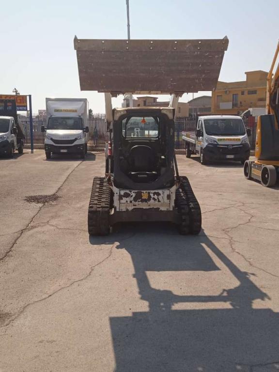 Bobcat T590 Photo 7