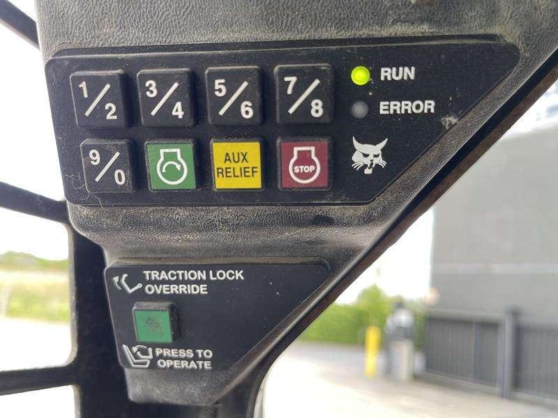 Bobcat S 70 Photo 18