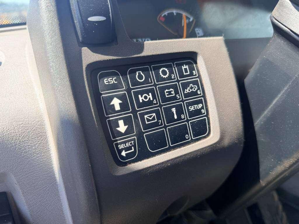 Volvo L90G Photo 13