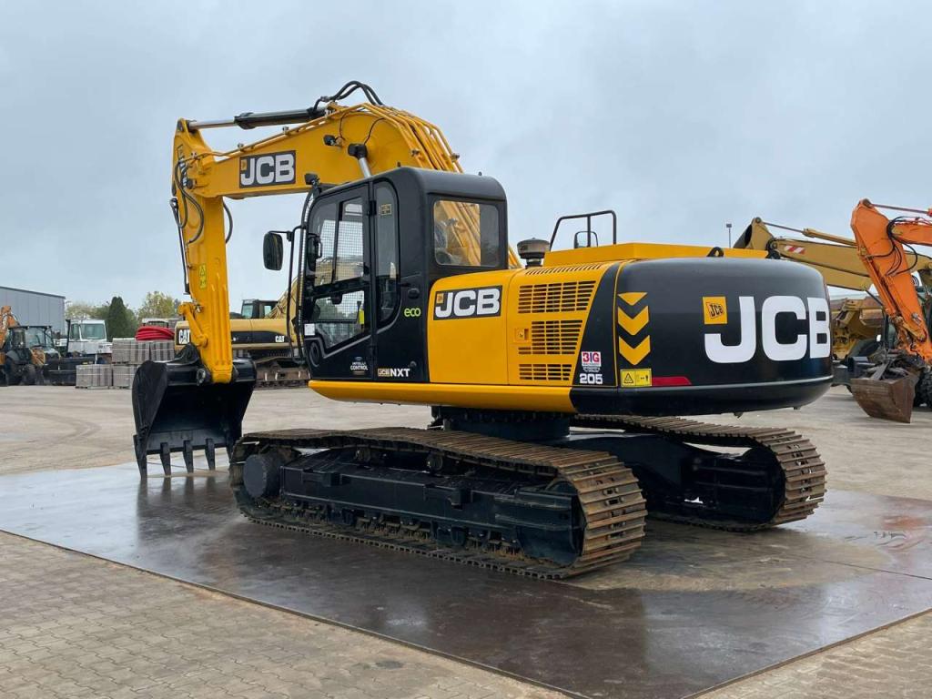 JCB 205 Hydraulic Excavator -  Export Model Photo 3