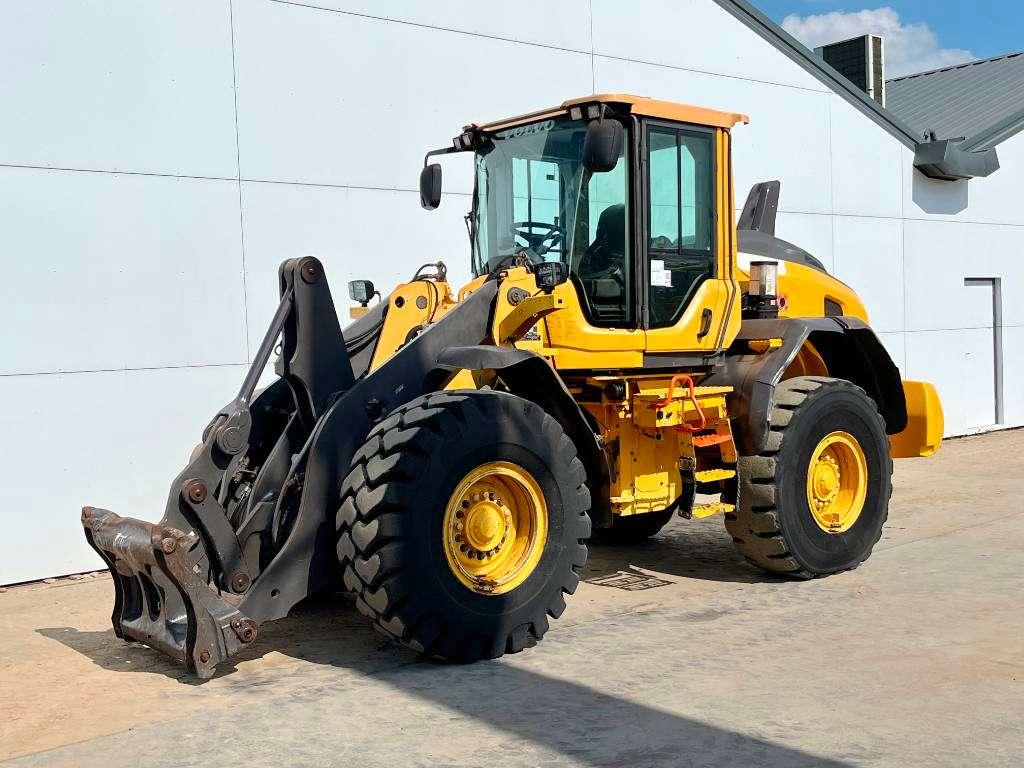 Volvo L90H - 3th Function + Quick Coupler Photo 2