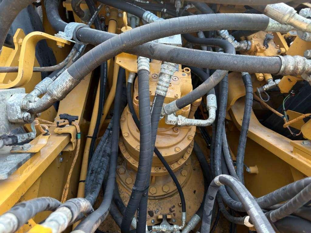 Caterpillar 330 07B Photo 20