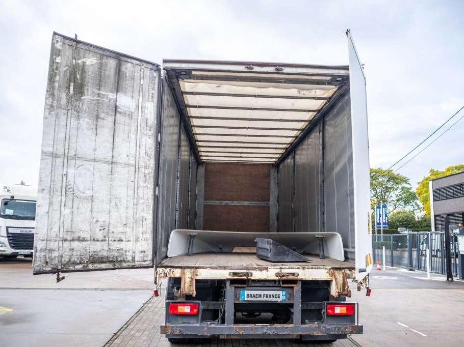 Volvo FM 330-6x2-E5+10 pneus/tires+intarder Photo 5