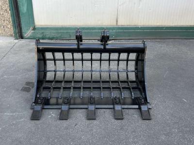 Skeleton bucket sold by 2M Srl
