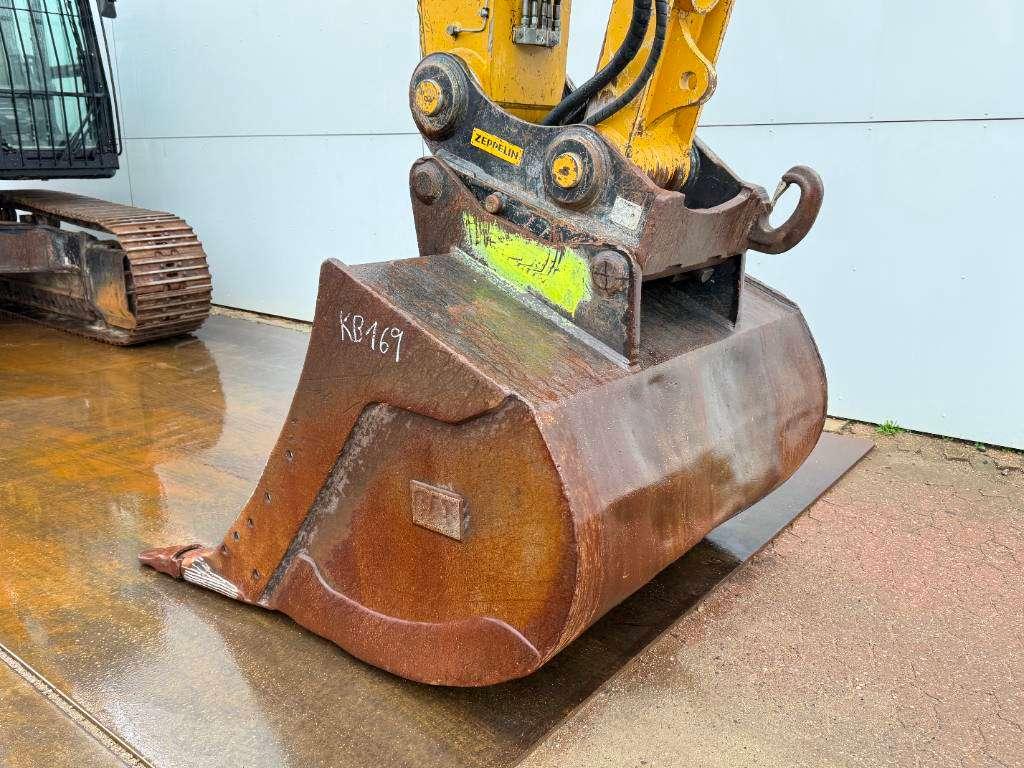 CAT 337FLN - German / OilQuick / Rear + Side Camera Photo 14